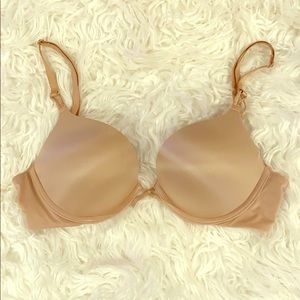 Victoria’s Secret Bombshell Nude Push Up Bra ✨ 34B